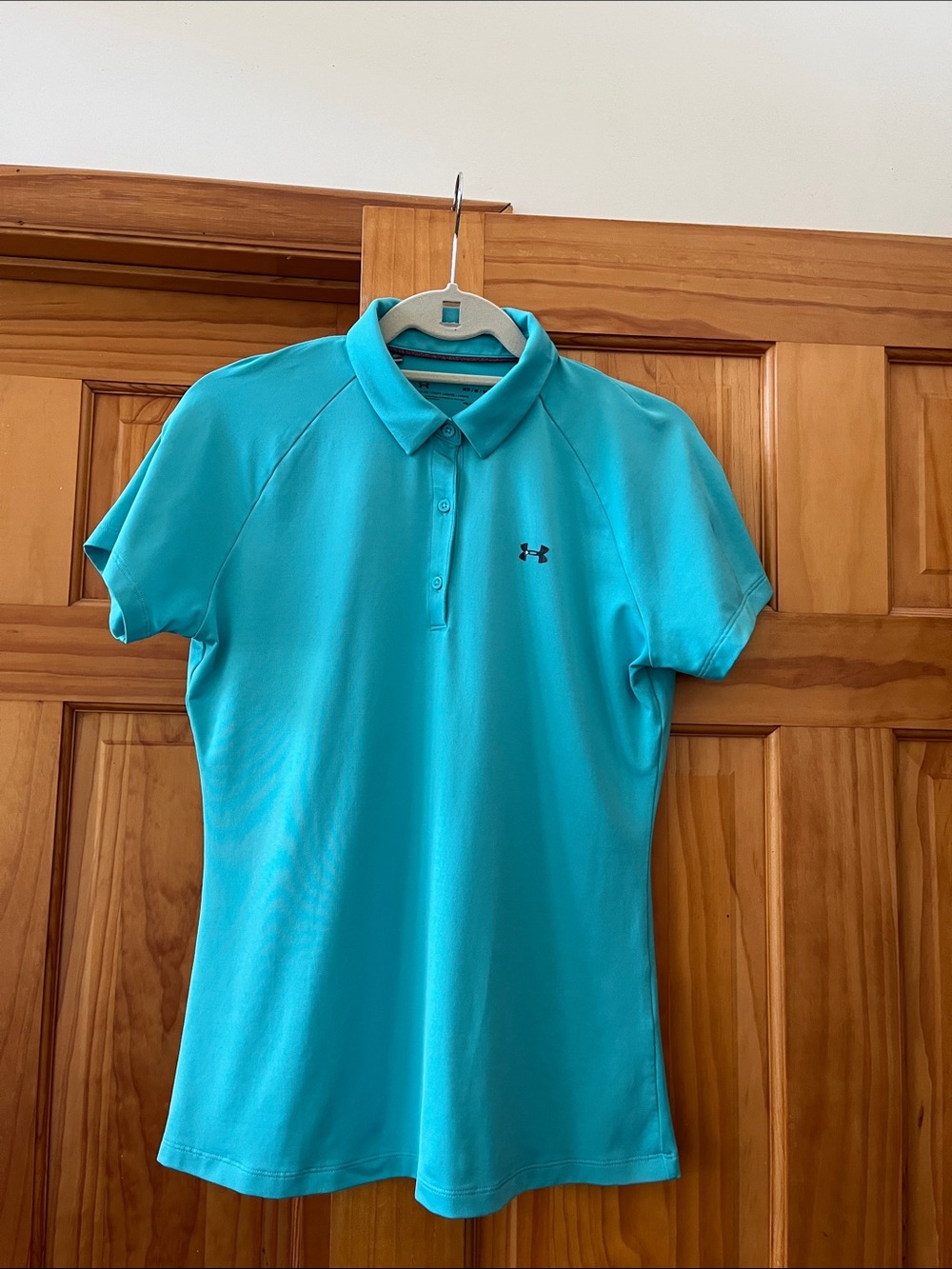 Under Armour Women's Turquoise Polo Heatgear Performance Top
